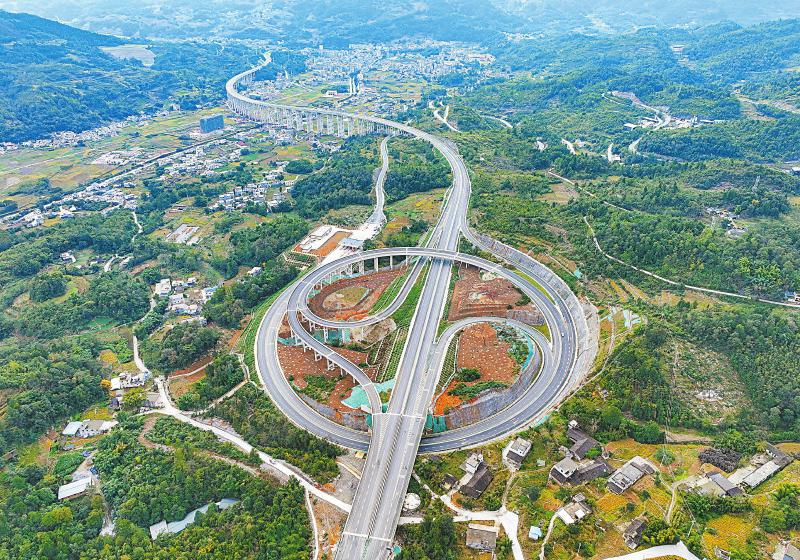 宜威高速（四川境）全线通车试运行 四川再增一条南向出川大通道「相关图片」