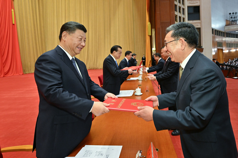 中共中央国务院隆重举行国家科学技术奖励大会 习近平出席大会并为最高奖获得者等颁奖 李克强讲话 王沪宁出席 韩正主持「相关图片」