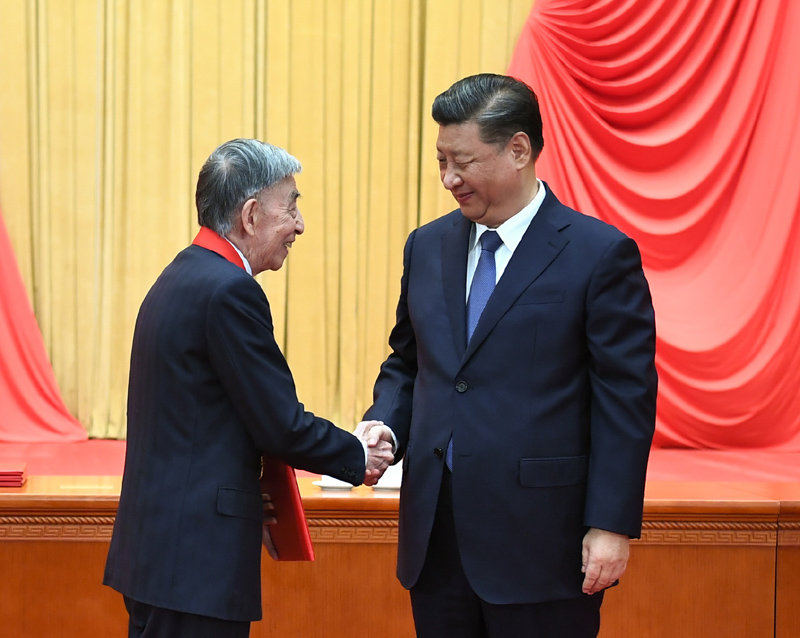 中共中央国务院隆重举行国家科学技术奖励大会 习近平出席大会并为最高奖获得者等颁奖 李克强讲话 王沪宁出席 韩正主持「相关图片」