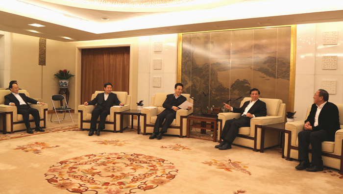 魏宏率队拜会外交部党委书记、副部长张业遂