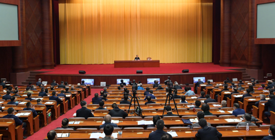 学习贯彻党的十九届五中全会精神中央宣讲团报告会在蓉举行 <br>迅速兴起学习宣传贯彻五中全会精神热潮 <br>为全面建设社会主义现代化国家贡献四川力量 <br>彭清华作宣讲报告 尹力主持 柯尊平出席