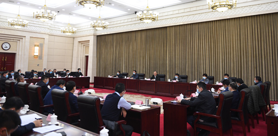 尹力主持召开省污染防治攻坚战领导小组<br>和省节能减排及应对气候变化工作领导小组会议 <br>抓好督察发现问题整改和节能减排任务 <br>持续改善生态环境质量提高绿色发展水平