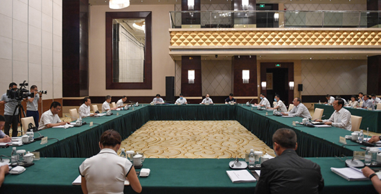 国务院安委会考核巡查省政府2019年度安全生产和消防工作 <br>尹力作汇报 刘伟讲话