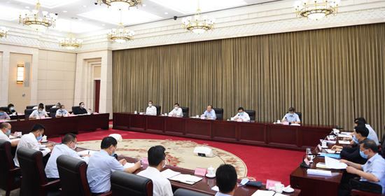 尹力主持召开省建设绵阳科技城领导小组会议 <br>把改革推向深入 以创新引领发展 <br>高标准高水平推进绵阳科技城建设 <br>邓小刚出席
