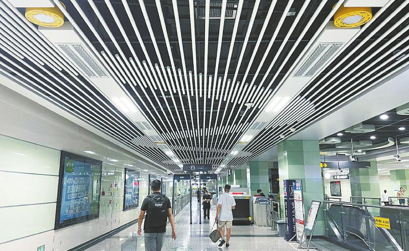 商场、写字楼空调调高温度，地铁取消“强冷”车厢…… 成都开启“省电模式”「相关图片」