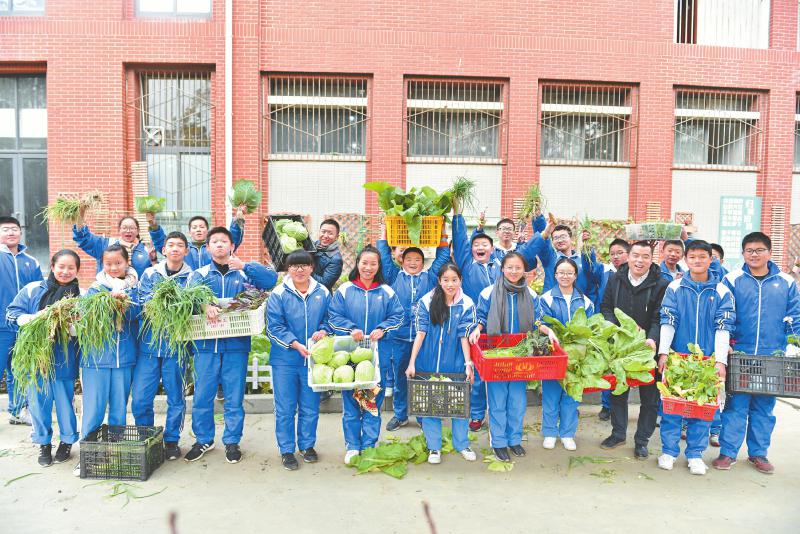 成都：加快推进教育现代化、建设教育强市、办好人民满意的教育「相关图片」