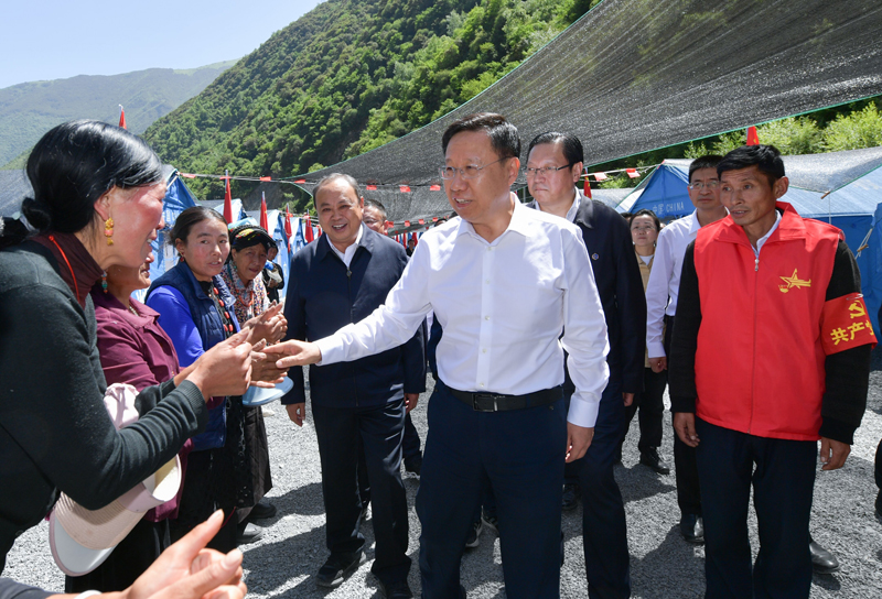 王晓晖在阿坝州调研时强调
扎实抓好民族地区高质量发展
努力让人民群众过上更加幸福的生活「相关图片」