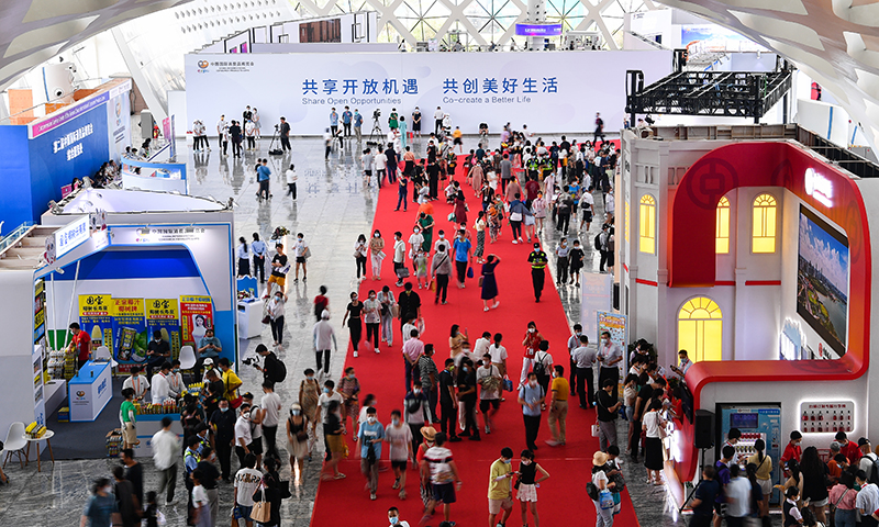 “疫情要防住、经济要稳住、发展要安全”——习近平总书记引领高效统筹疫情防控和经济社会发展述评「相关图片」