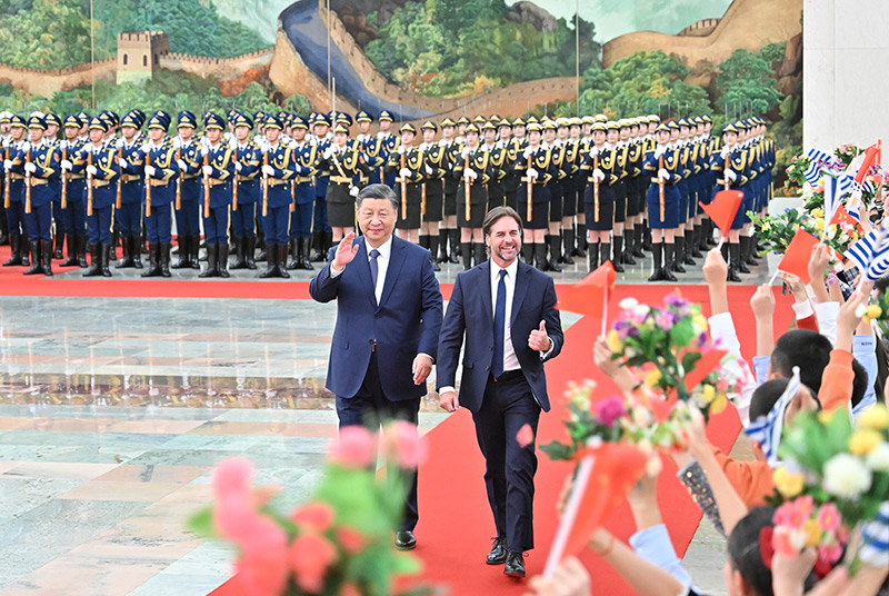习近平同乌拉圭总统拉卡列会谈「相关图片」