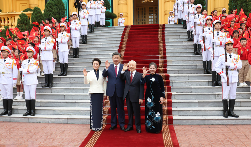 习近平同越共中央总书记阮富仲举行会谈「相关图片」