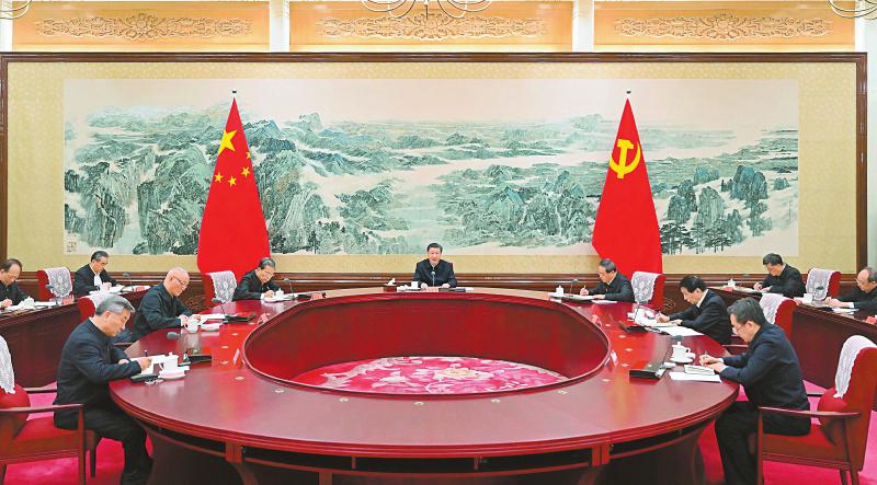中共中央政治局召开专题民主生活会强调 巩固拓展主题教育成果 为强国建设民族复兴伟业汇聚强大力量 中共中央总书记习近平主持会议并发表重要讲话「相关图片」