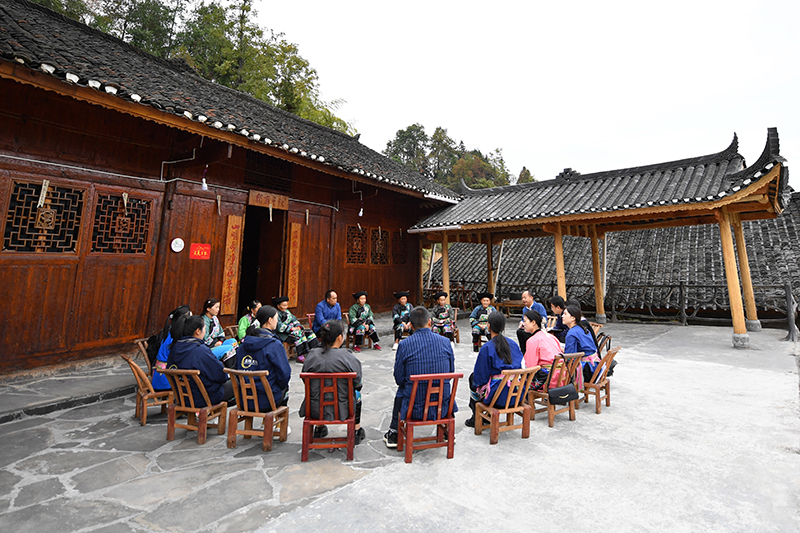 凝心铸魂向复兴——写在学习贯彻习近平新时代中国特色社会主义思想主题教育启动之际「相关图片」