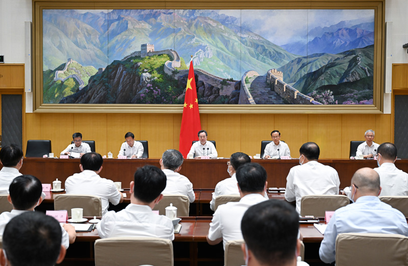 丁薛祥在第五次全国经济普查电视电话会议上强调 确保普查数据真实准确 高质量高水平完成普查任务「相关图片」