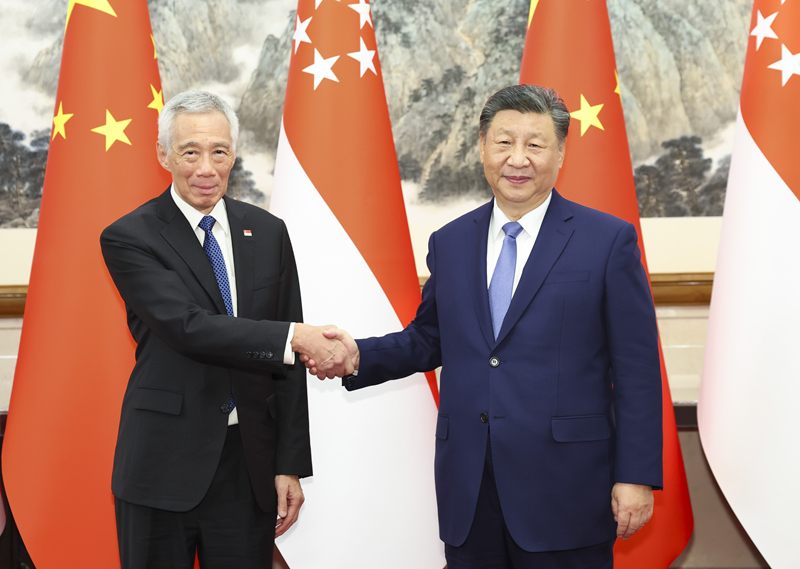 习近平会见新加坡国务资政李显龙「相关图片」