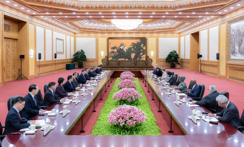 習(xí)近平會(huì)見(jiàn)主要國(guó)際經(jīng)濟(jì)組織負(fù)責(zé)人「相關(guān)圖片」