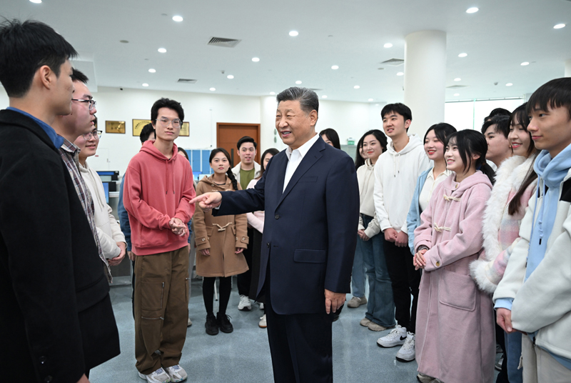 習(xí)近平考察澳門科技大學(xué)「相關(guān)圖片」