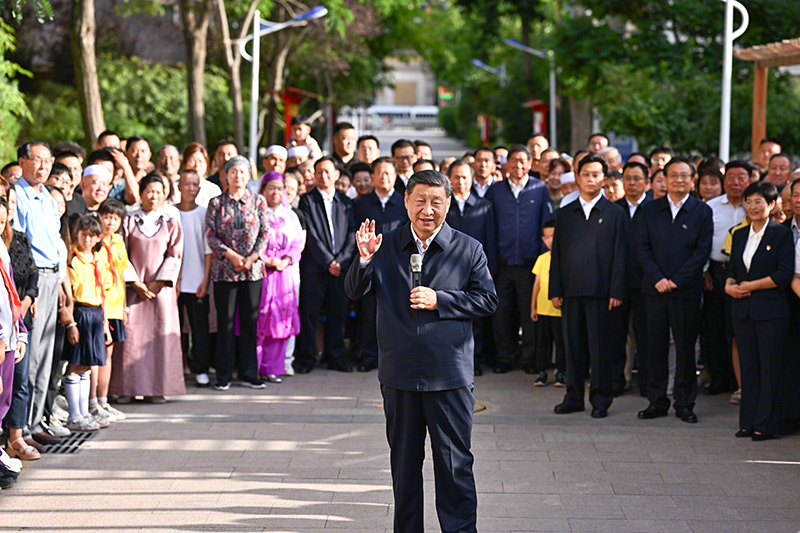 習近平：五十六個民族凝聚在一起就是中華民族共同體「相關圖片」