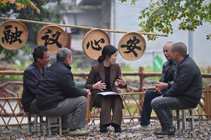 确保党始终成为时代先锋、民族脊梁——写在中国共产党成立103周年之际「相关图片」