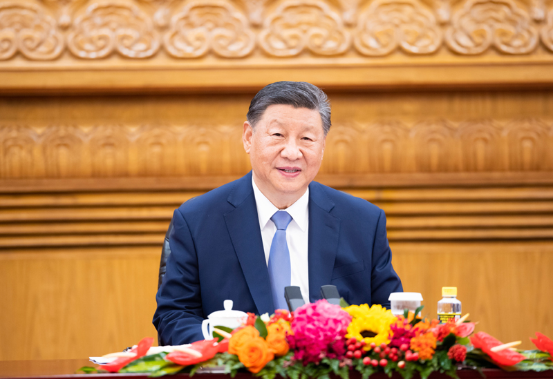 习近平会见出席全国人大加入各国议会联盟40周年纪念活动暨发展中国家议员研讨班外方议会领导人「相关图片」