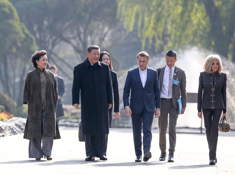 图讯：习近平同法国总统马克龙在成都非正式会晤「相关图片」