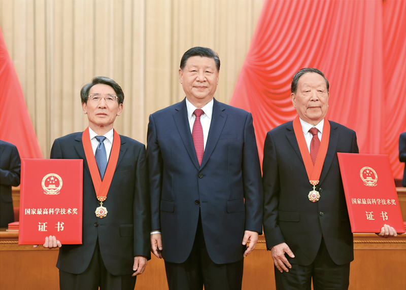 習(xí)近平：朝著建成科技強(qiáng)國(guó)的宏偉目標(biāo)奮勇前進(jìn)「相關(guān)圖片」