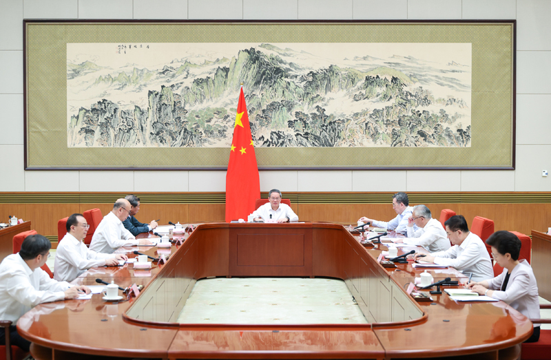 李強(qiáng)主持國務(wù)院第十五次專題學(xué)習(xí)「相關(guān)圖片」