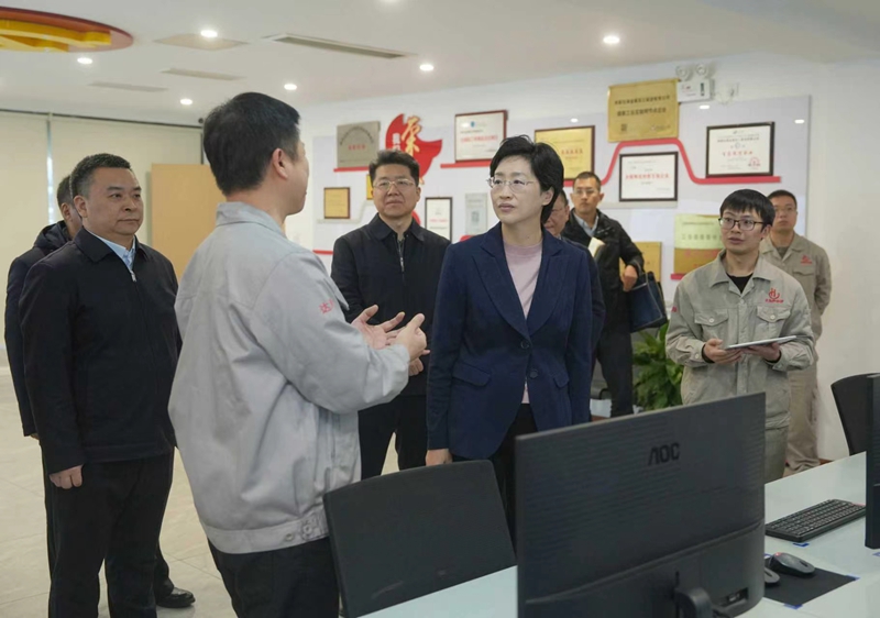 ʩСڵʵƽʵʱǿ 
ƶʵؼЧ 
ʵǿȺڻøҸаȫСͼƬ