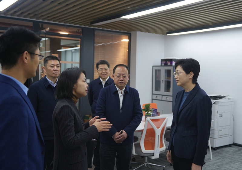 ʩС����ʡ��Ӫ���÷�չ�ٽ����ĵ��в��ٿ���Ӫ��ҵ��̸��ǿ�� 
��ʵ��ЧΪ��Ӫ��ҵ������Ѿ��Ƹ��� 
���÷�����Ӫ���÷�չ׳��֧��ȫʡ��������չ�����ͼƬ��