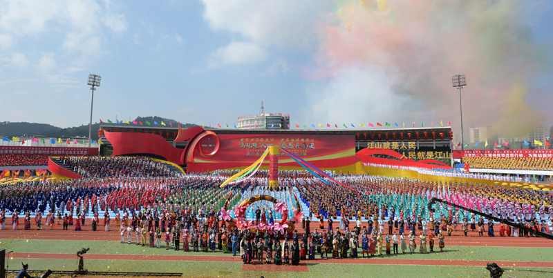 凉山彝族自治州成立70周年庆祝大会举行
全国人大常委会国务院致贺电
王晓晖孙学玉讲话「相关图片」