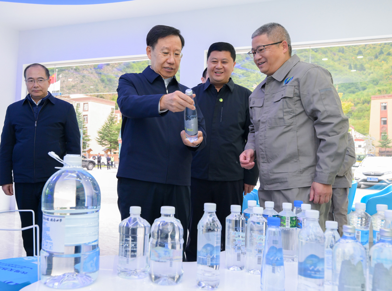 王晓晖在阿坝州绵阳市调研时强调
坚决实现全年目标 科学谋划“十五五”发展
乘势而上推进现代化建设不断取得新成效「相关图片」