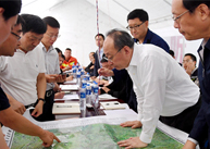 尹力在宜宾长宁指导地震救灾工作，要求全力救治受伤人员，妥善安置受灾群众