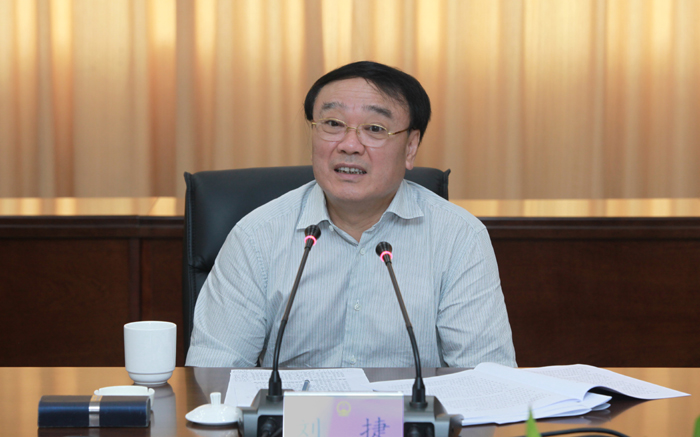 刘捷率队到省国资委调研