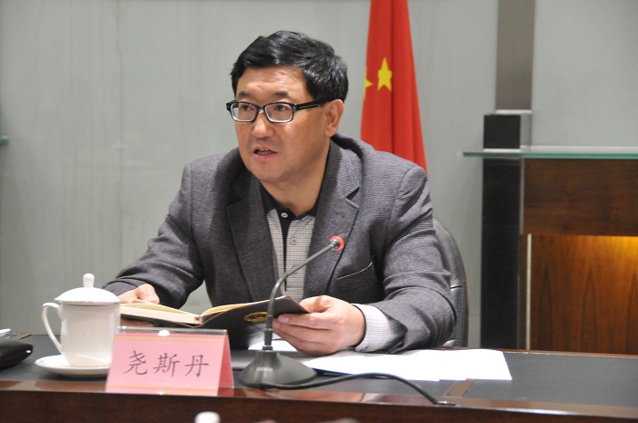 尧斯丹主持召开专题会议研究脱贫攻坚工作「相关图片」